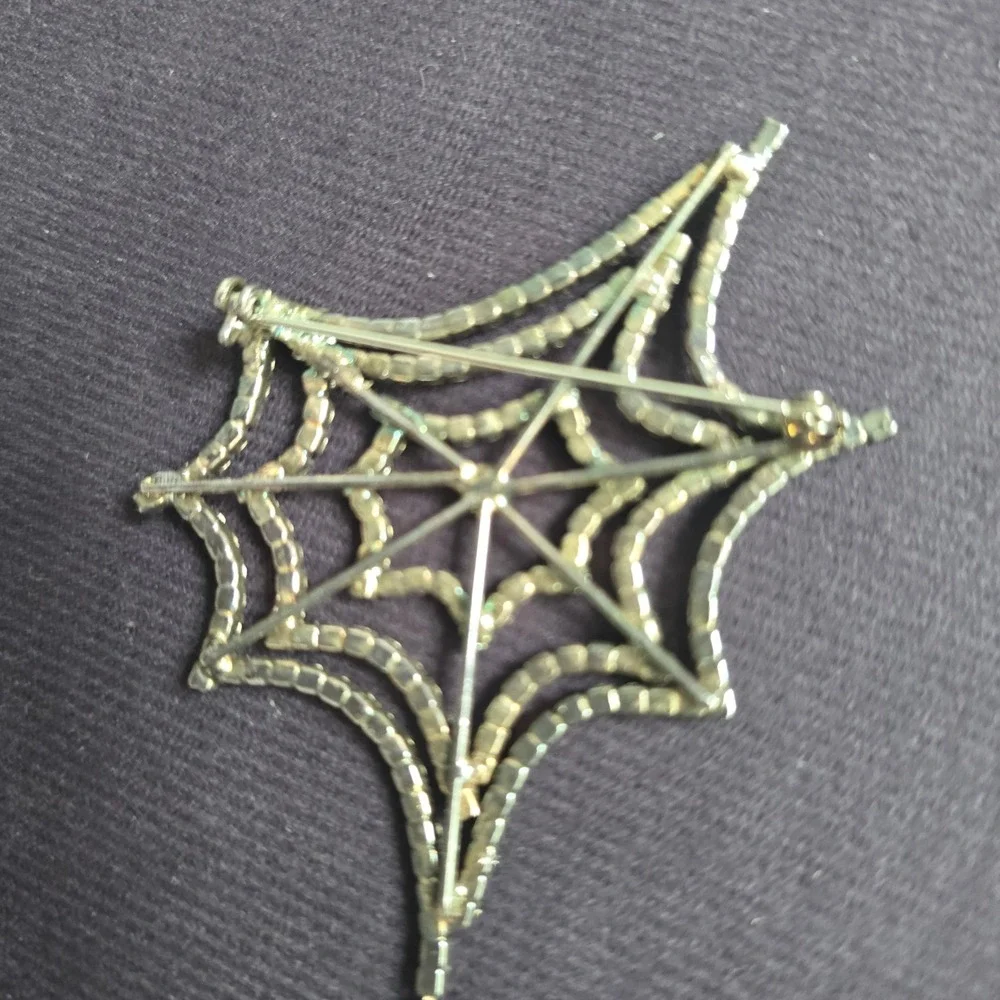 Vintage Silver Tone Rhinestone Spider Web Dangle Brooch Pin Black Cabochon 5in
